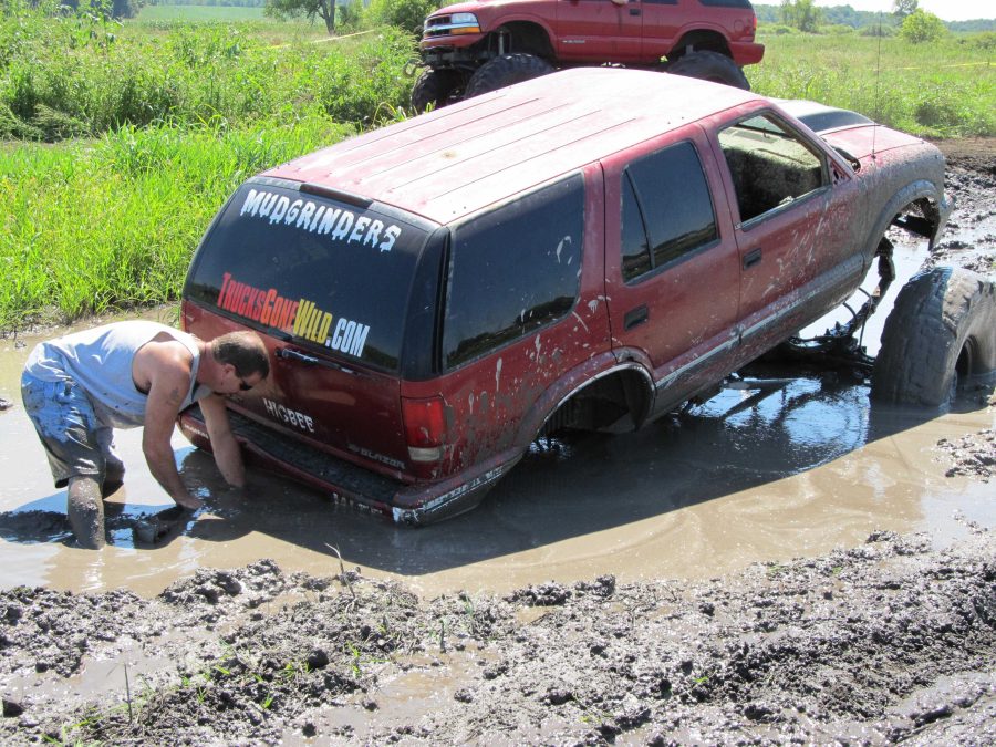 Not+every+truck+makes+it+through+a+mud+bog+easily.+Photo+by+Tiana+Dodge.