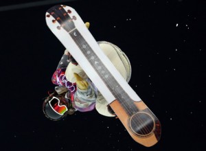 Halfpipe Snowboarding